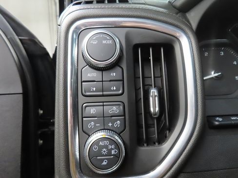 Used 2022 GMC Sierra 2500 Denali w/ Denali Ultimate Package image 45