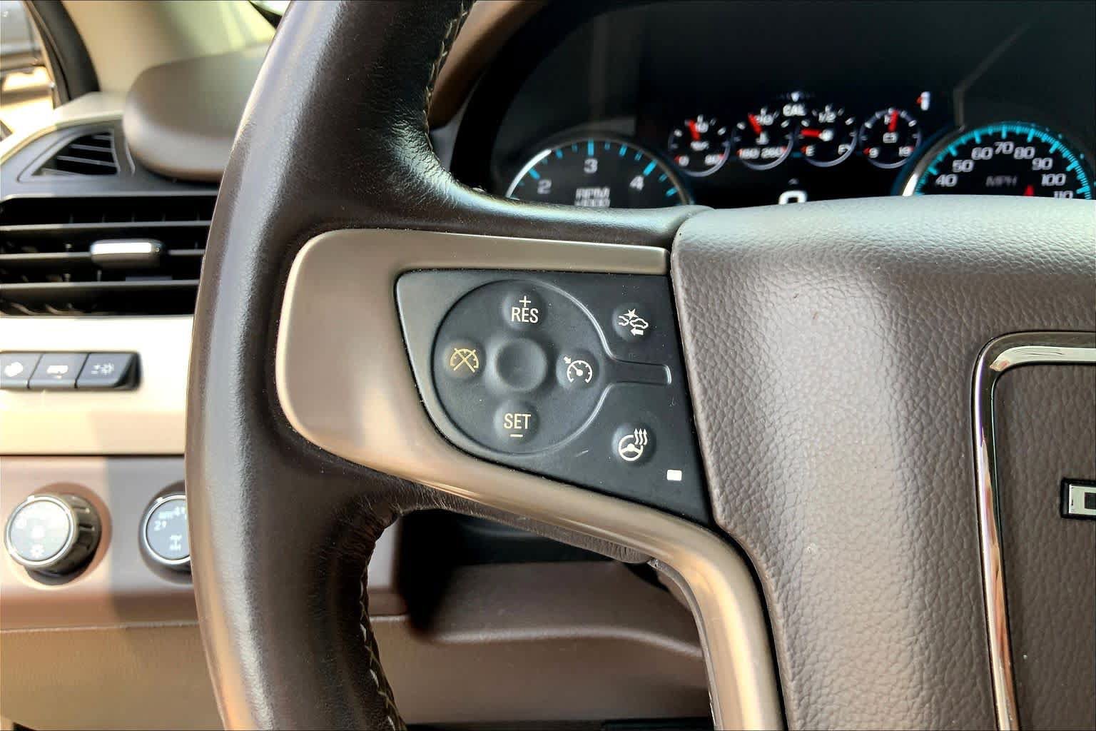 Used 2019 GMC Yukon Denali w/ Denali Ultimate Package AWD/4WD image 24
