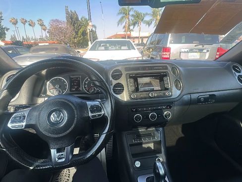 Used 2015 Volkswagen Tiguan R-Line image 23