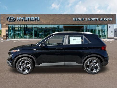 New 2026 Hyundai Venue SEL image 2