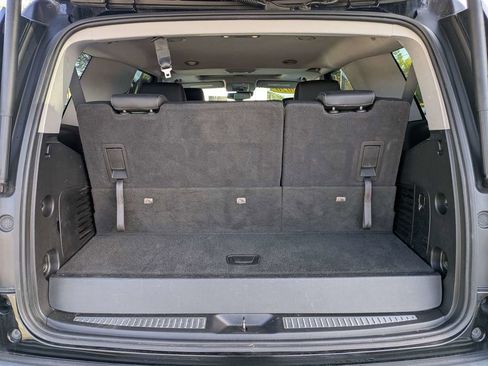 Used 2020 Chevrolet Tahoe LT w/ Z71 Midnight Edition image 13