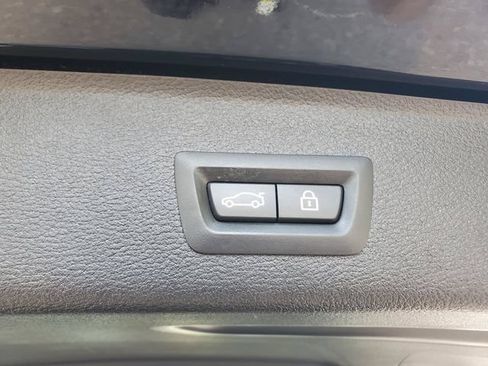 Used 2017 BMW X3 sDrive28i RWD image 31