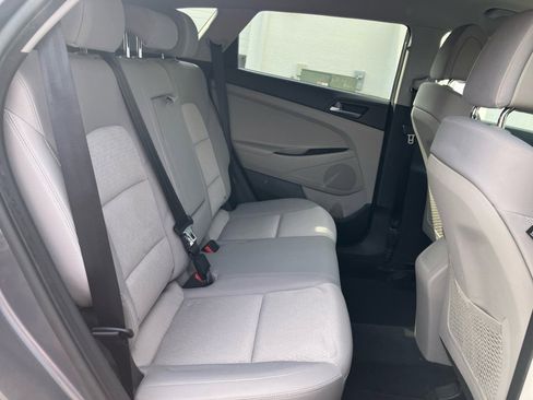 Used 2017 Hyundai Tucson SE image 33