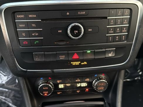 Used 2016 Mercedes-Benz CLA 250 image 25