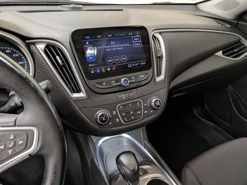 Used 2023 Chevrolet Malibu LT w/ LT True North Edition FWD image 12