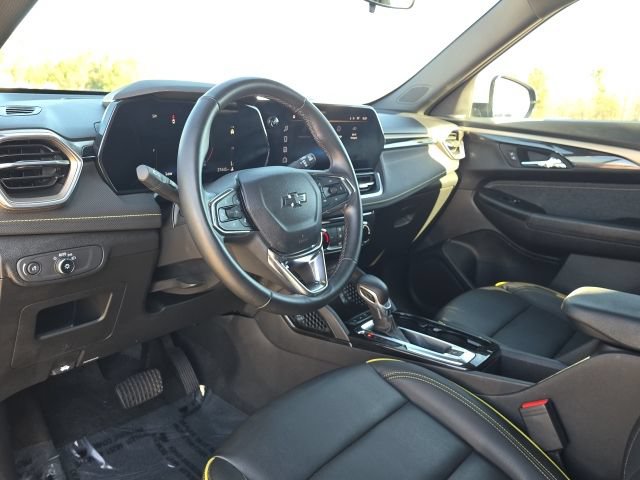 Used 2024 Chevrolet TrailBlazer ACTIV w/ Driver Confidence Package FWD image 23