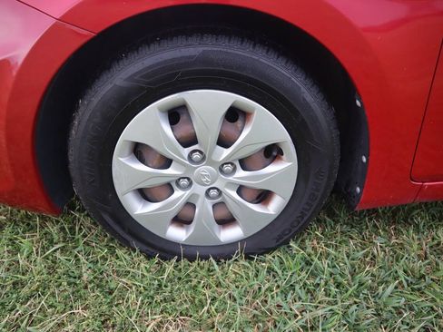Used 2017 Hyundai Accent SE FWD image 31