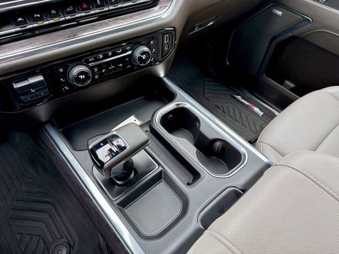 Used 2024 Chevrolet Silverado 1500 LTZ w/ LTZ Convenience Package II image 22