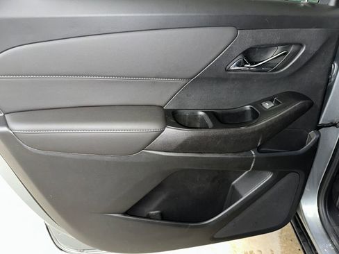 Certified 2023 Chevrolet Traverse LT image 18