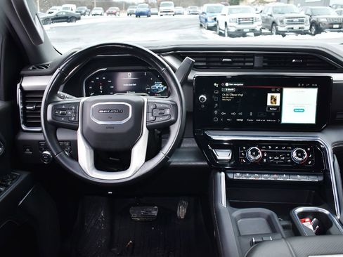 Used 2025 GMC Sierra 2500 Denali w/ Max Trailering Package image 19