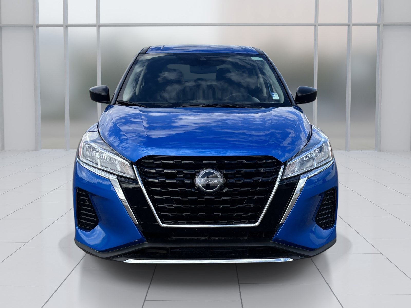 Used 2024 Nissan Kicks S FWD image 8