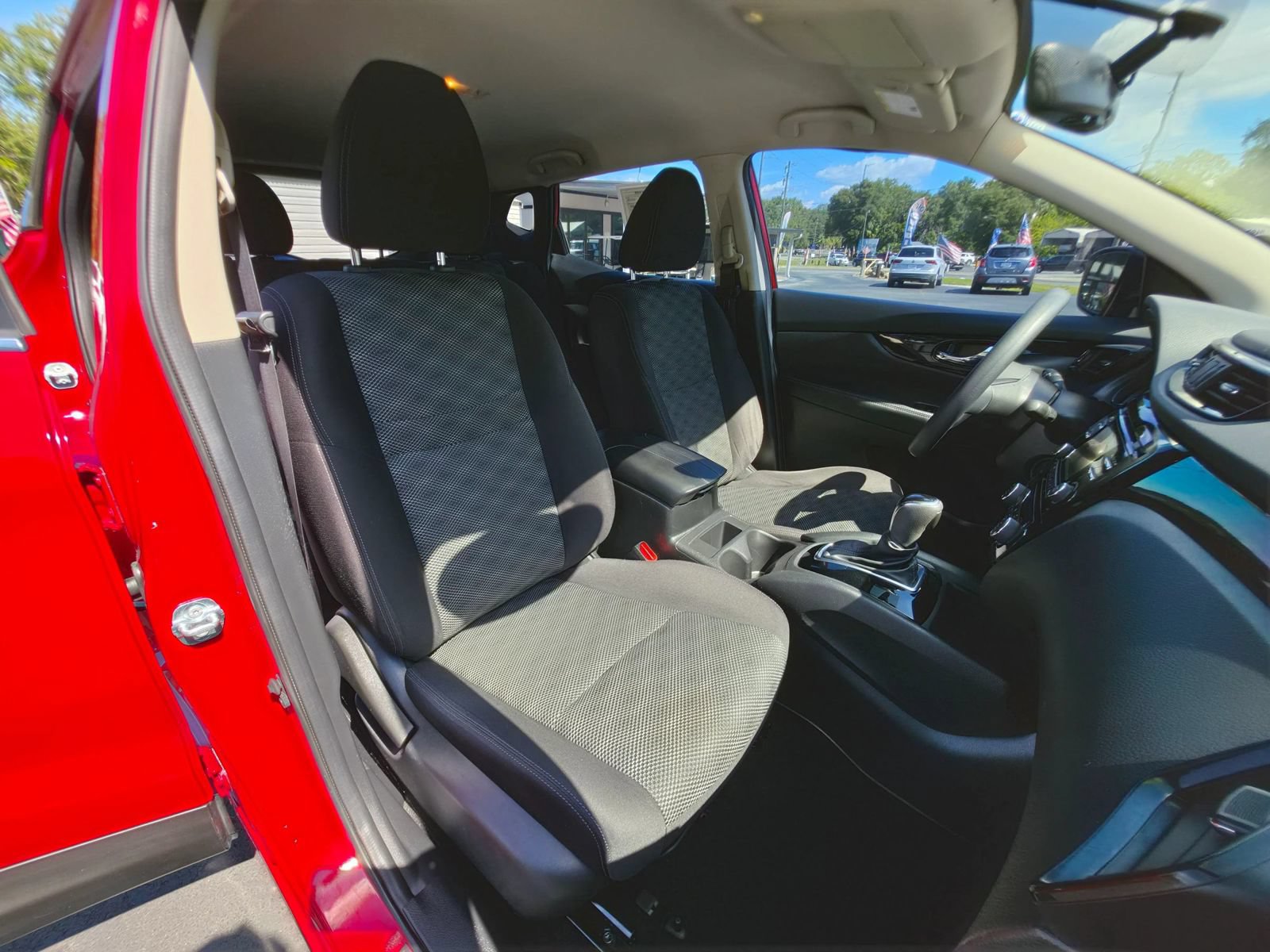 Used 2017 Nissan Rogue Sport SV FWD image 15