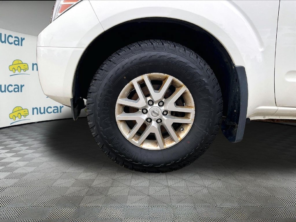 Used 2018 Nissan Frontier SV w/ Value Truck Package AWD/4WD image 7