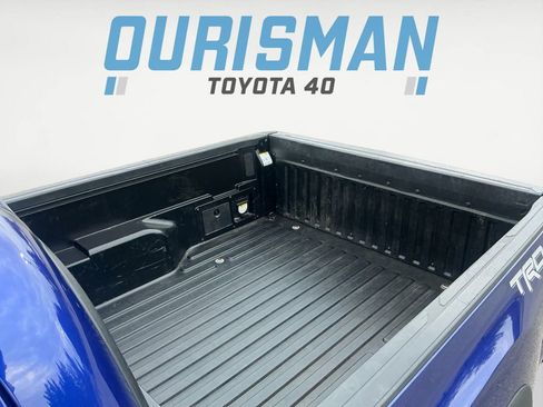 Used 2023 Toyota Tacoma TRD Off-Road image 17