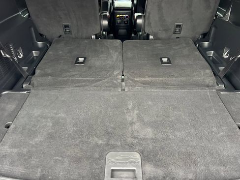 Certified 2024 Ford Explorer ST w/ Equipment Group 401A image 17