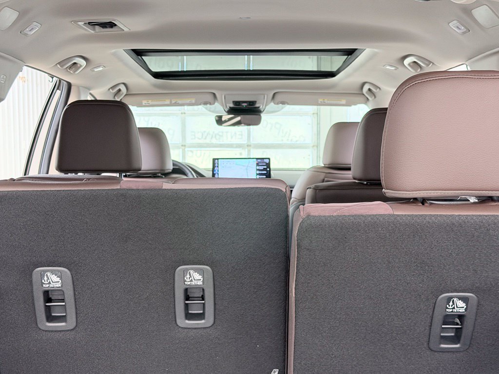 Used 2026 Honda Pilot Elite image 32