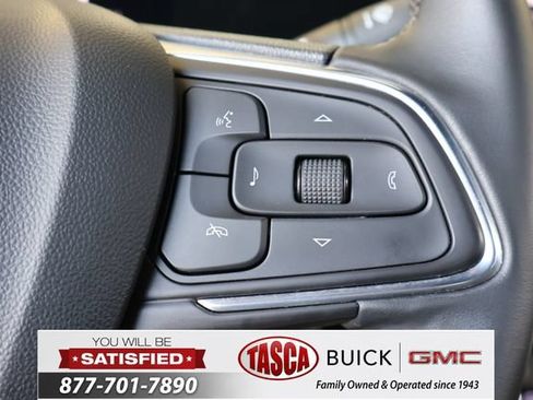 Used 2024 Buick Envista Sport Touring w/ Experience Buick Package FWD image 25