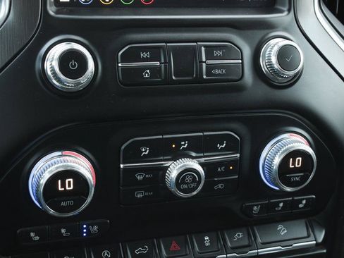 Used 2019 GMC Sierra 1500 AT4 w/ AT4 Premium Package image 30