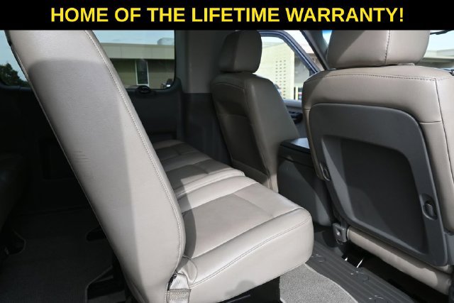 Used 2021 Nissan NV 3500 SL RWD image 28