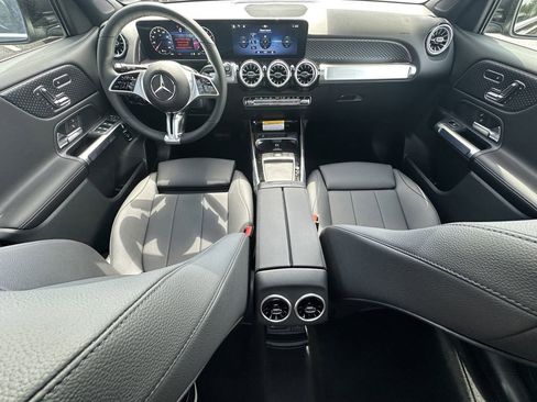 New 2026 Mercedes-Benz GLB 250 4MATIC image 27