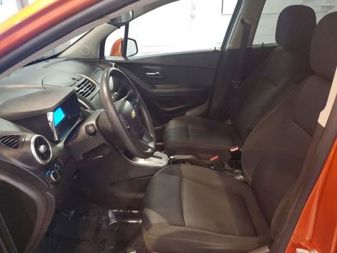 Used 2015 Chevrolet Trax LT AWD/4WD image 13