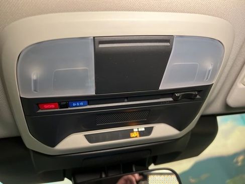 Certified 2025 Subaru Crosstrek 2.0i Premium image 40