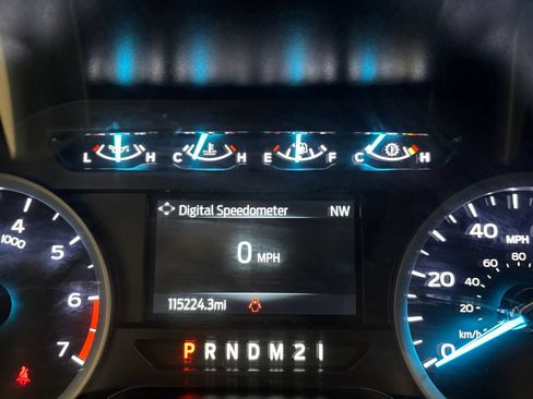 Used 2020 Ford F250 XLT w/ XLT Value Package AWD/4WD image 17
