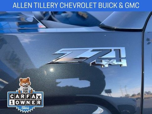 Used 2018 Chevrolet Silverado 1500 LT w/ All Star Edition image 2