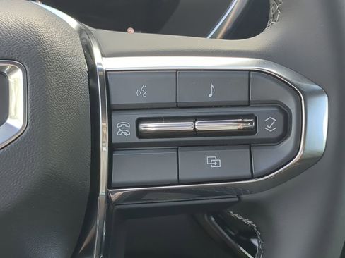 New 2025 GMC Canyon Elevation w/ Convenience Package image 34