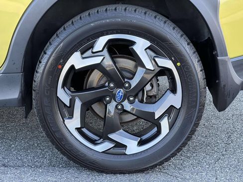 Used 2021 Subaru Crosstrek 2.5i Limited w/ Moonroof Package 2 AWD/4WD image 16
