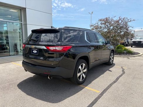 Used 2019 Chevrolet Traverse LT w/ LT Premium Package AWD/4WD image 9