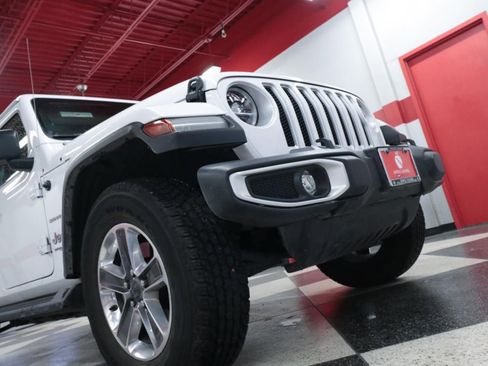 Used 2021 Jeep Wrangler Unlimited Sahara image 29