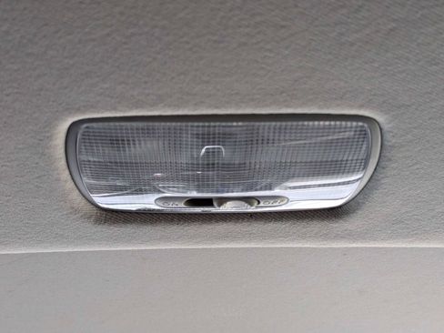 Used 2017 Honda HR-V EX-L image 25