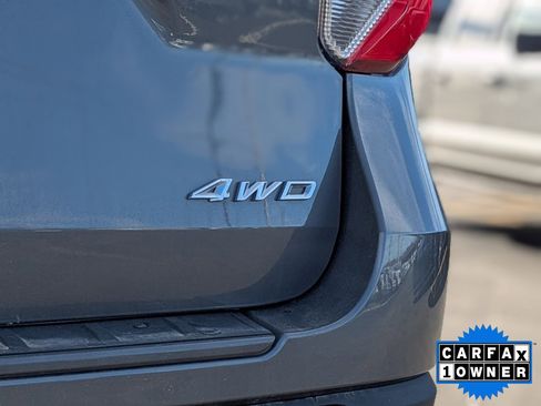 Certified 2024 Ford Explorer XLT w/ Equipment Group 202A image 12