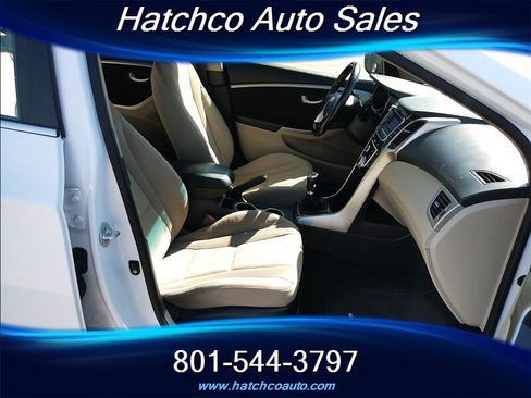 Used 2013 Hyundai Elantra GT w/ Touch & Go Pkg FWD image 18