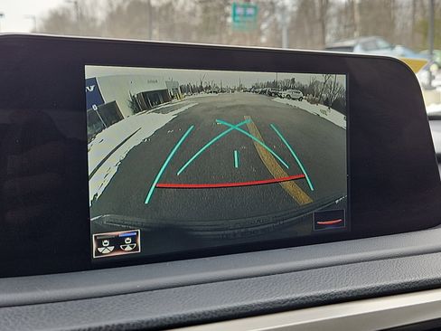 Used 2022 Lexus RX 350L Premium image 9