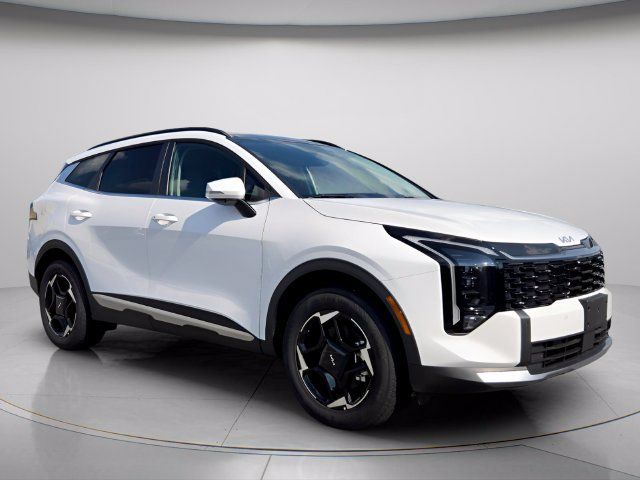 Certified 2026 Kia Sportage EX AWD/4WD image 9