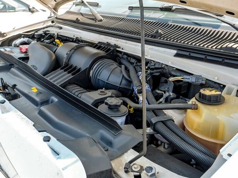 Used 2014 Ford E-350 and Econoline 350 Super Duty image 40