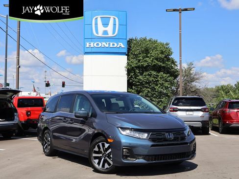 Certified 2026 Honda Odyssey EX-L image 1