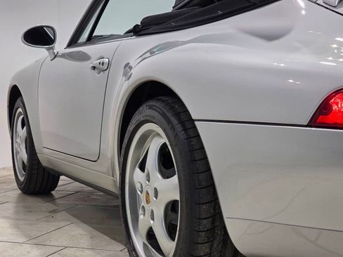 Used 1998 Porsche 911 Cabriolet image 26