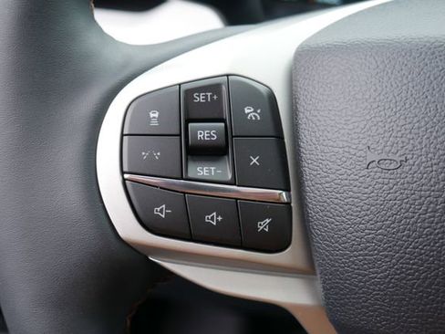 New 2026 Ford Explorer Active w/ Active Comfort Package image 20