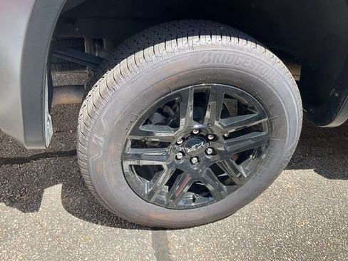 Used 2024 Chevrolet Silverado 1500 Custom Trail Boss AWD/4WD image 14