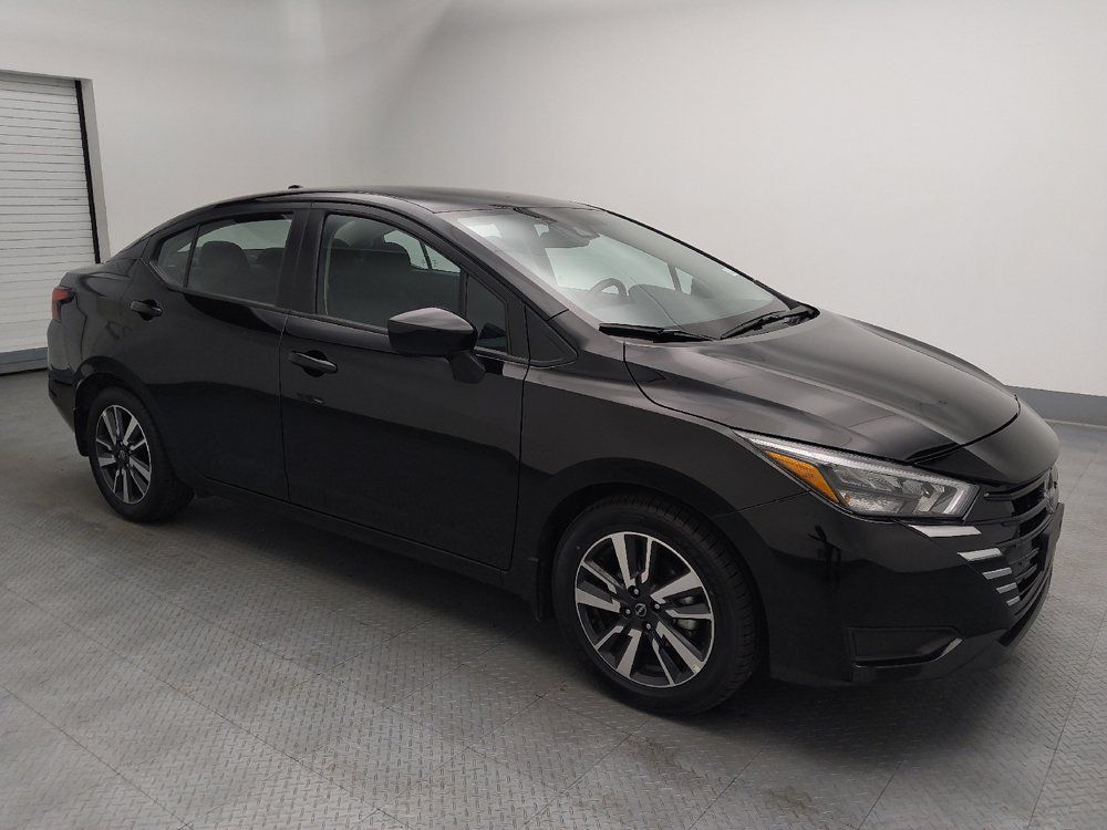 Used 2025 Nissan Versa SV w/ Trunk Package FWD image 11
