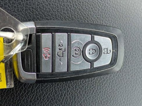 Used 2020 Ford F150 Lariat w/ Equipment Group 502A Luxury AWD/4WD image 28