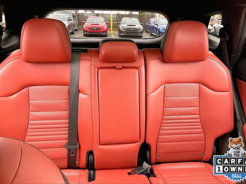 Used 2023 Kia Sportage SX image 33