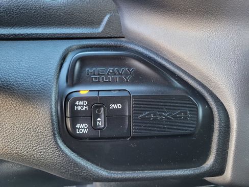 Used 2022 RAM 3500 Big Horn AWD/4WD image 22
