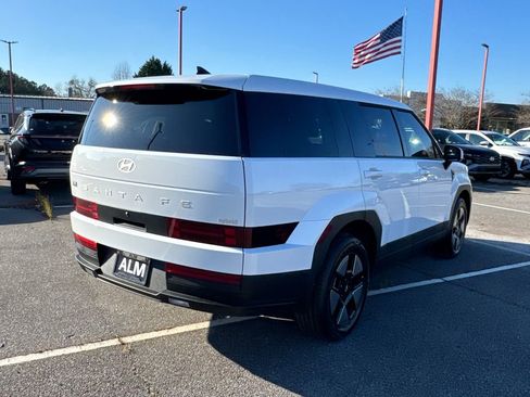 New 2026 Hyundai Santa Fe SE image 5