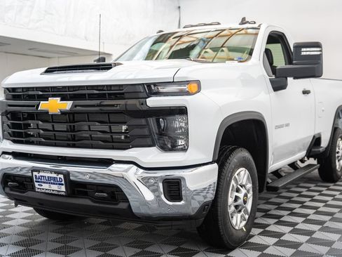 New 2026 Chevrolet Silverado 2500 W/T w/ WT/CX Safety Package AWD/4WD image 3