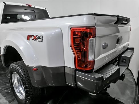 Used 2017 Ford F350 King Ranch w/ FX4 Off-Road Package image 8