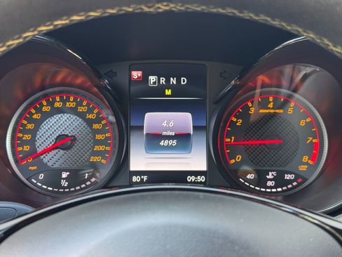 Used 2018 Mercedes-Benz AMG GT R image 23